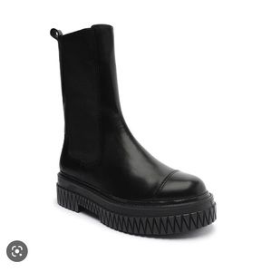 Sold - Schutz - Chelsee Bootie